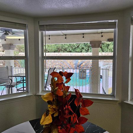 Franklin Luxe Oasis Villa El Paso Luaran gambar