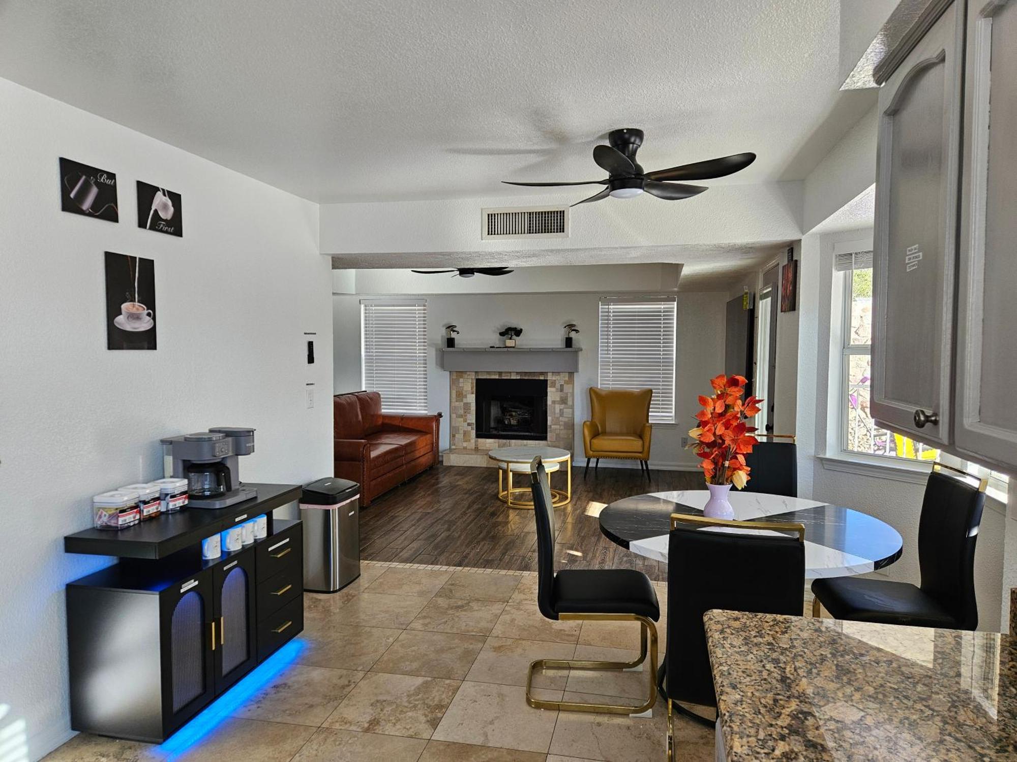 Franklin Luxe Oasis Villa El Paso Luaran gambar