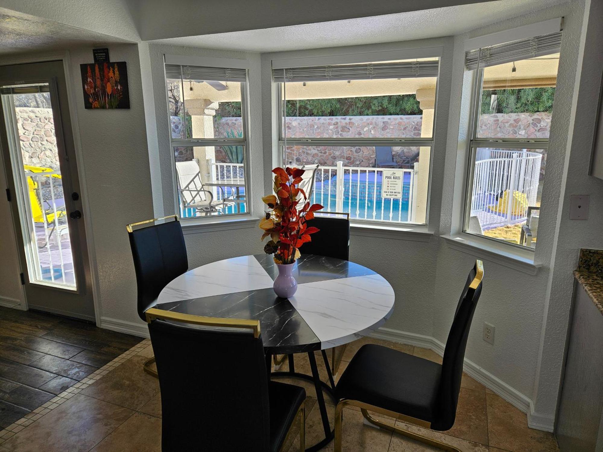 Franklin Luxe Oasis Villa El Paso Luaran gambar