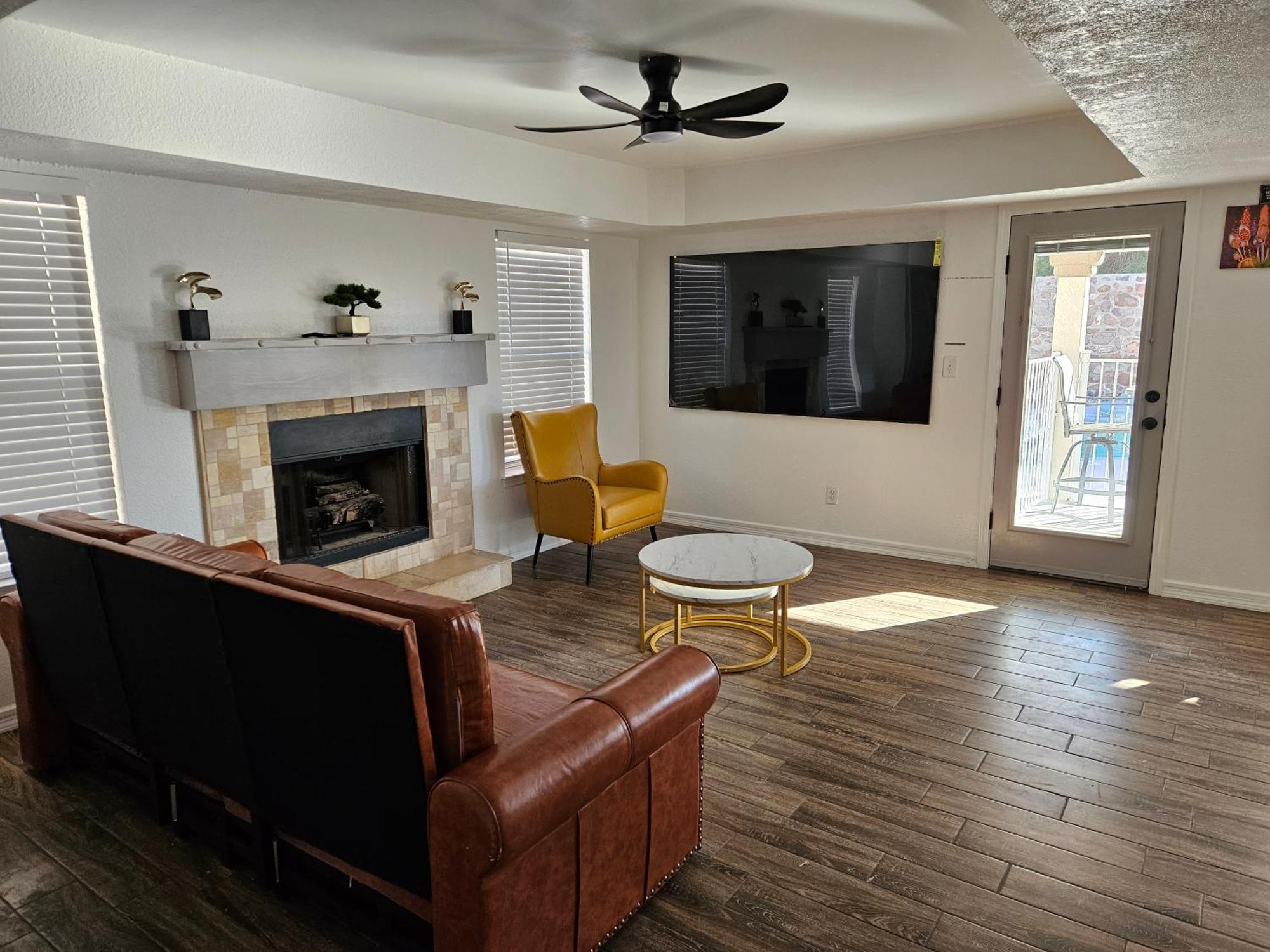 Franklin Luxe Oasis Villa El Paso Luaran gambar